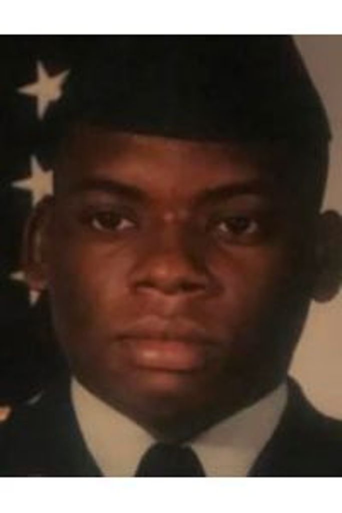 Chartorey Eron Marshall Profile Photo