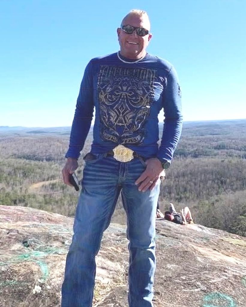 Mitchell Lee Lesley Profile Photo