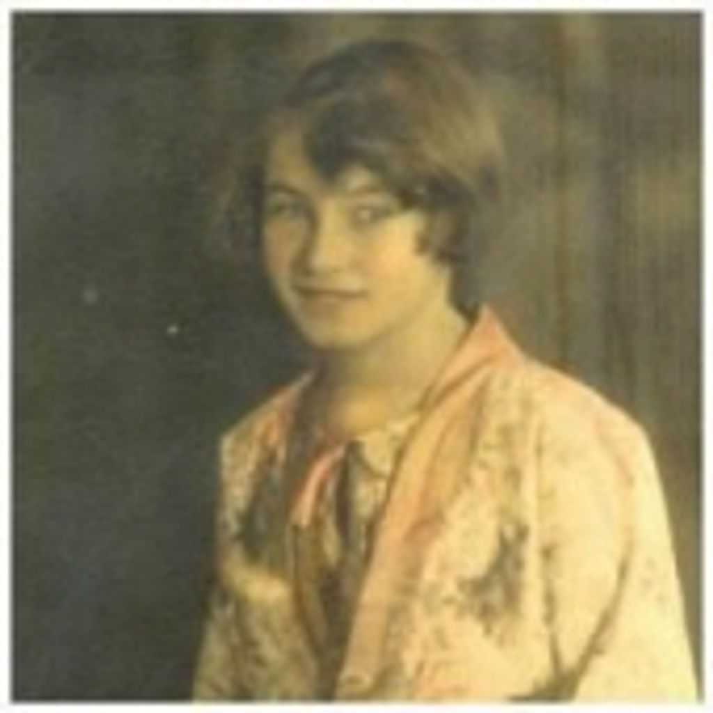 Dora White