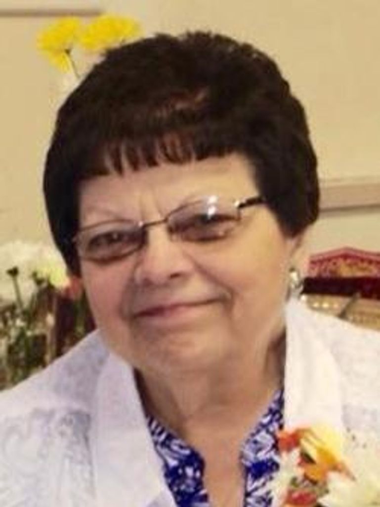 Sandra Bednarek Wiles Profile Photo
