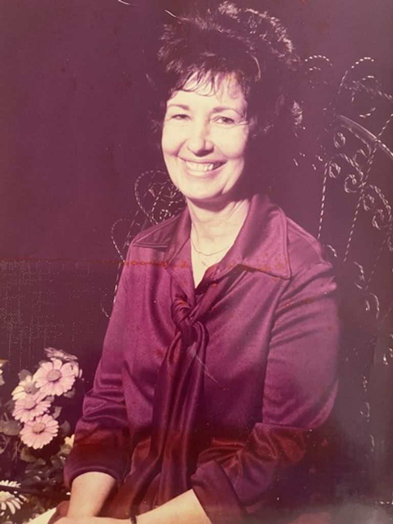 Eunice Lawson Profile Photo