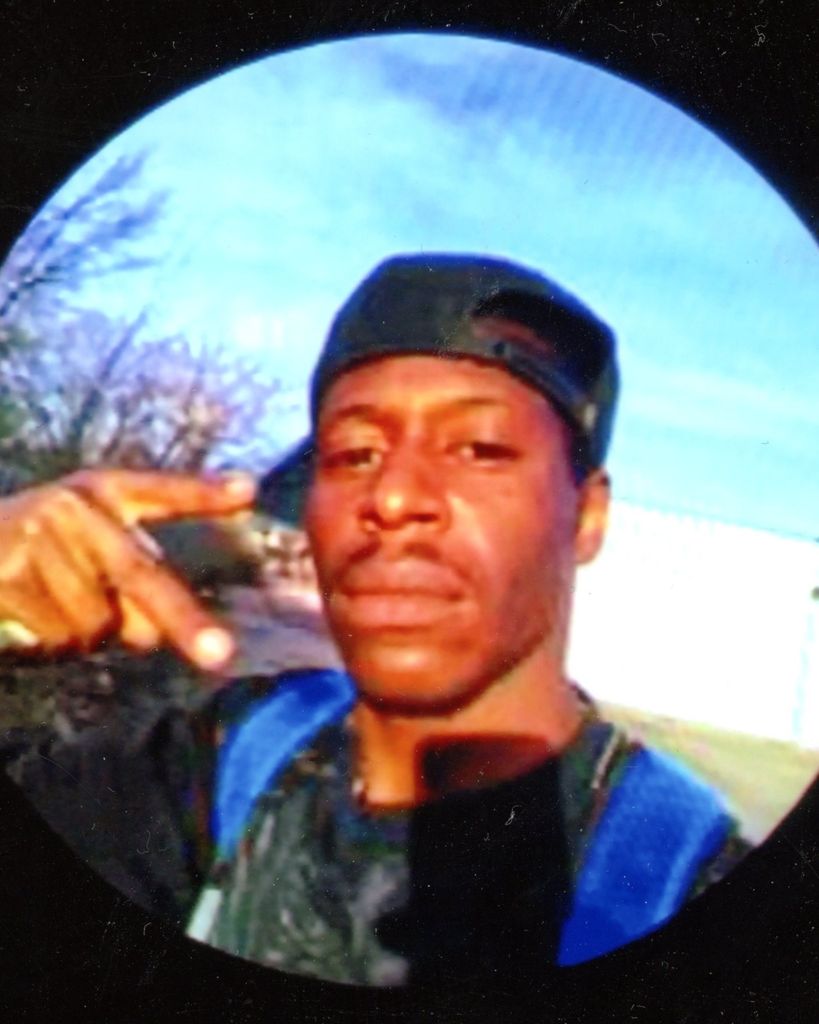 Daryl Denoris McDaniel Profile Photo
