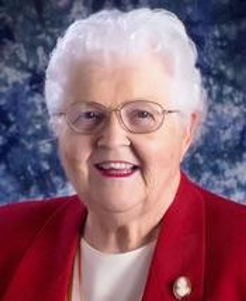 Eva Jenester Humel