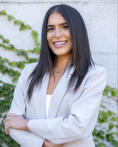 Maria Garabics Profile Photo