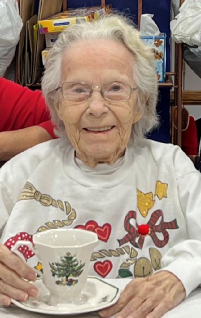 Joyce (Beckner) Damon