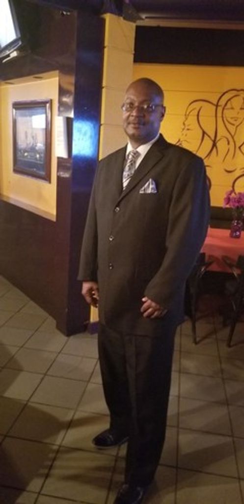 Robert “Bob” Lockett Profile Photo