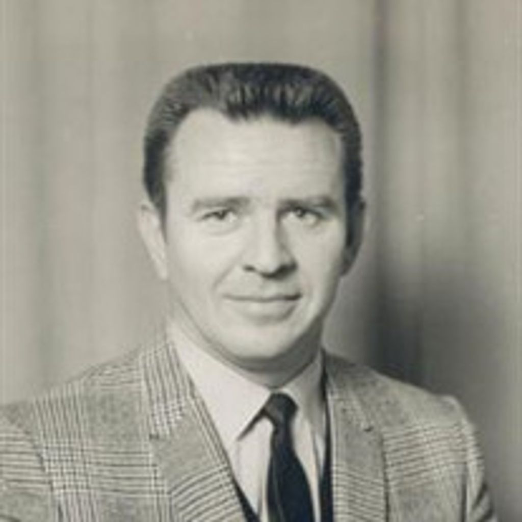 B. Dale Munkus