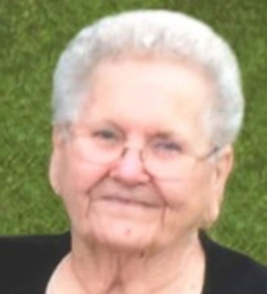 Evenette Broussard Romero