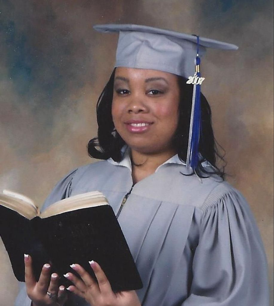 Shauntel Cherita Lewis Profile Photo