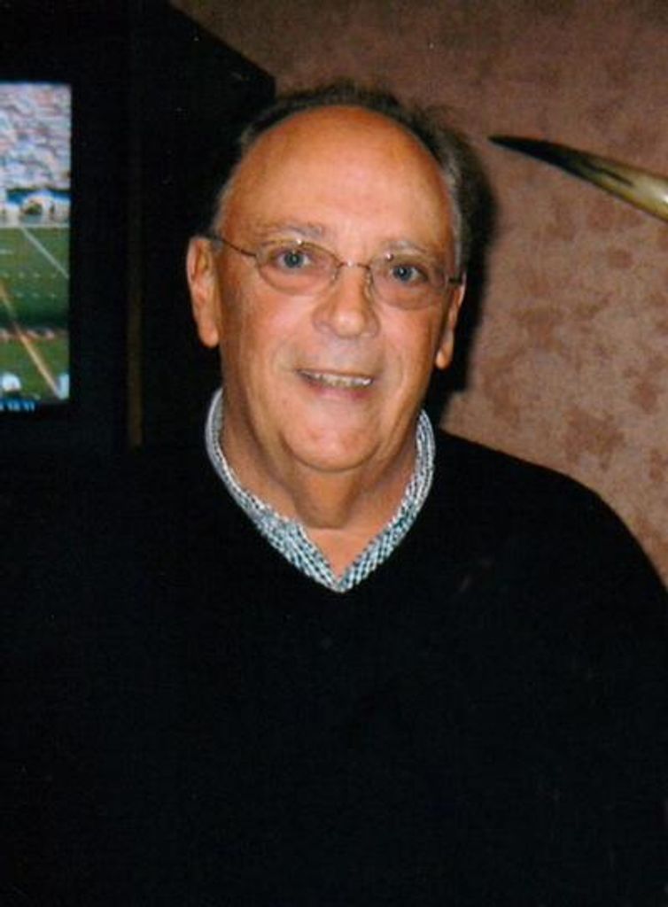 Robert J. Albano Profile Photo