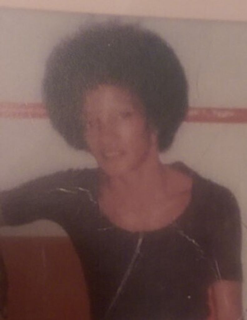 Mrs Bertha Mae Edwards Profile Photo