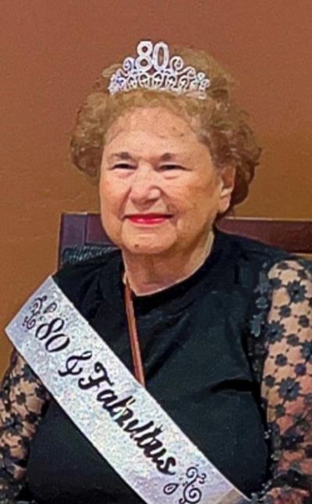 Veronica Barnes Nino Profile Photo