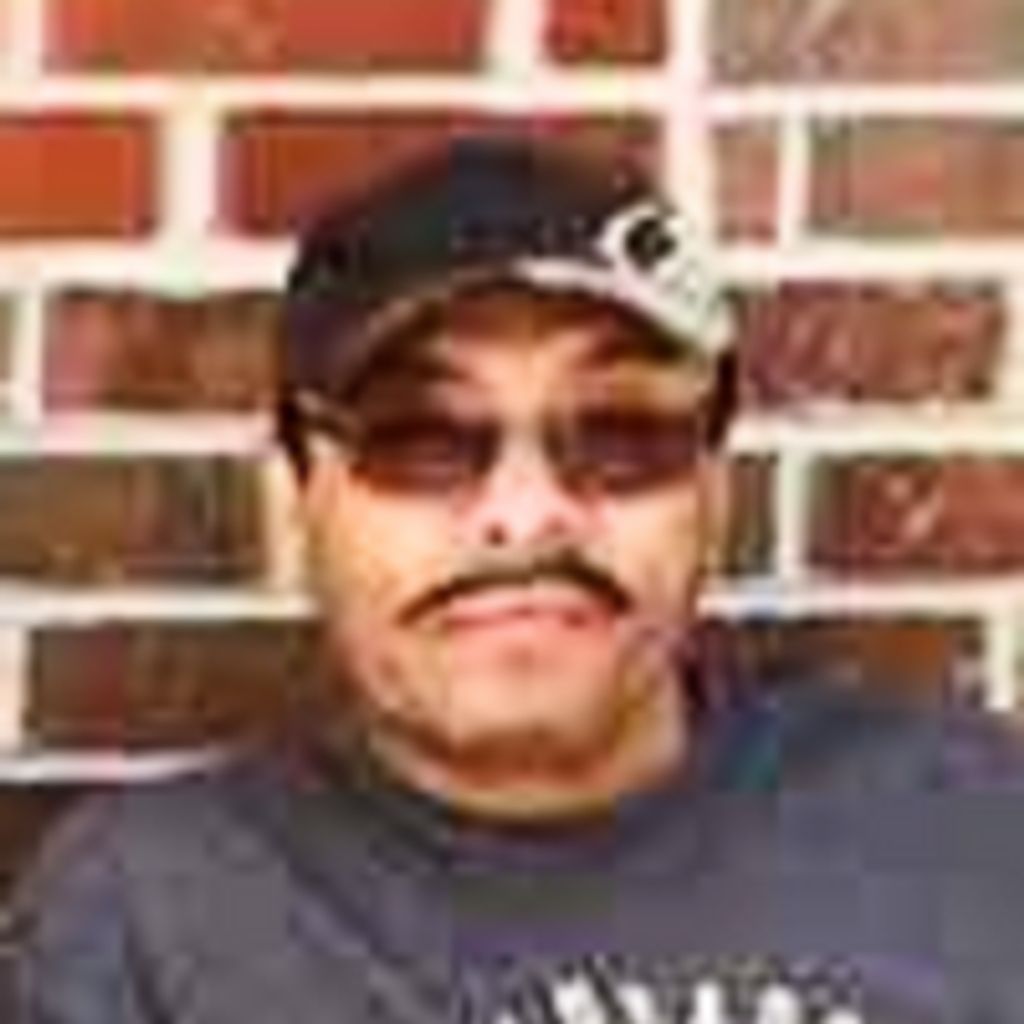 Raymond Flores Profile Photo