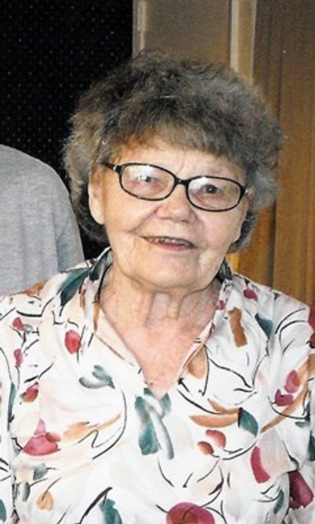 Lillie Petrasek Profile Photo
