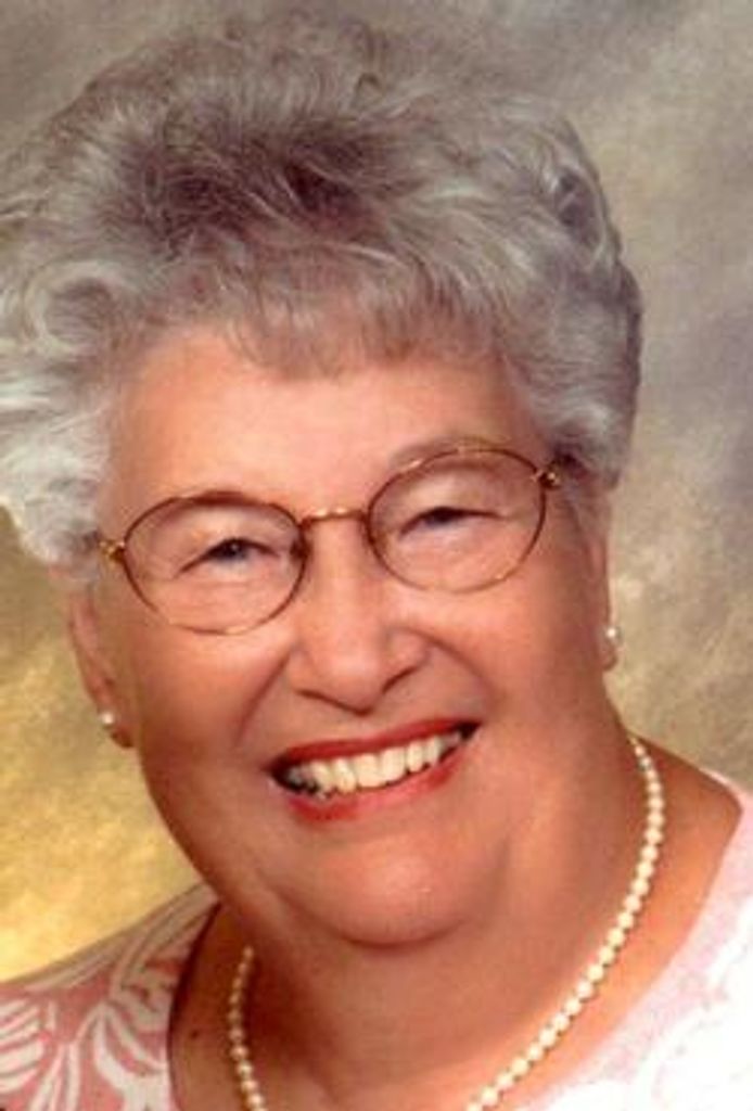 Flora Mae Walker Halvorsen Profile Photo