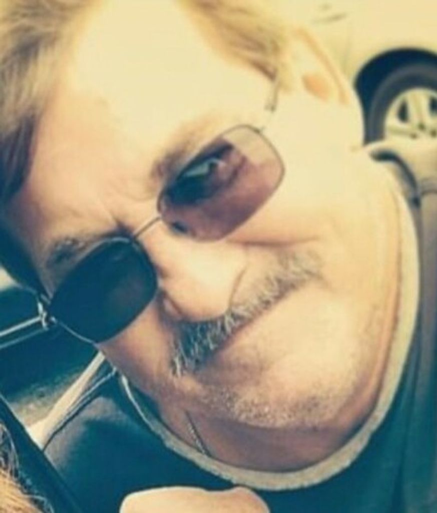 Robert Bruce Sanders Profile Photo