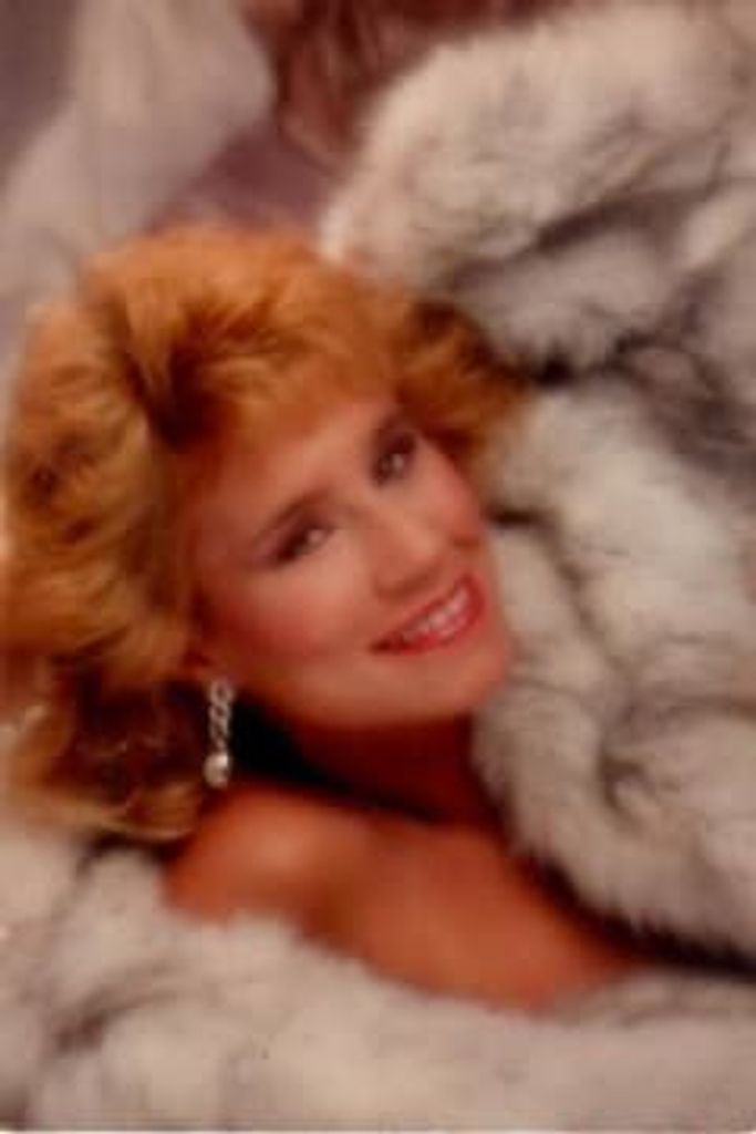 Sandra Lee Lewis