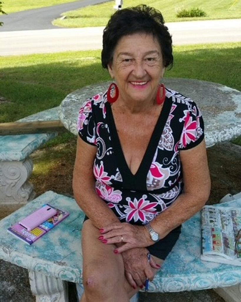 Betty Louise Lacey Profile Photo
