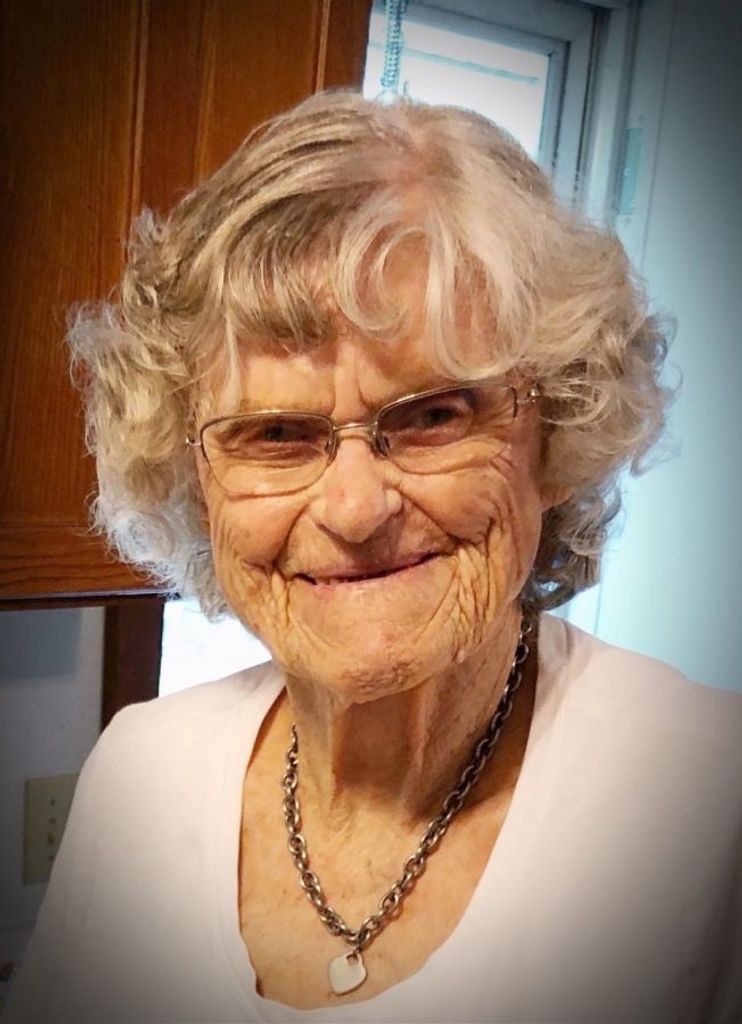 Darlene Joyce Karr Profile Photo