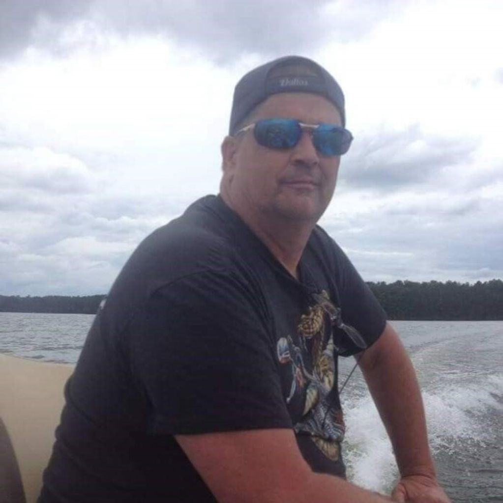 Wade Thomas "Tommy" Faulks Profile Photo