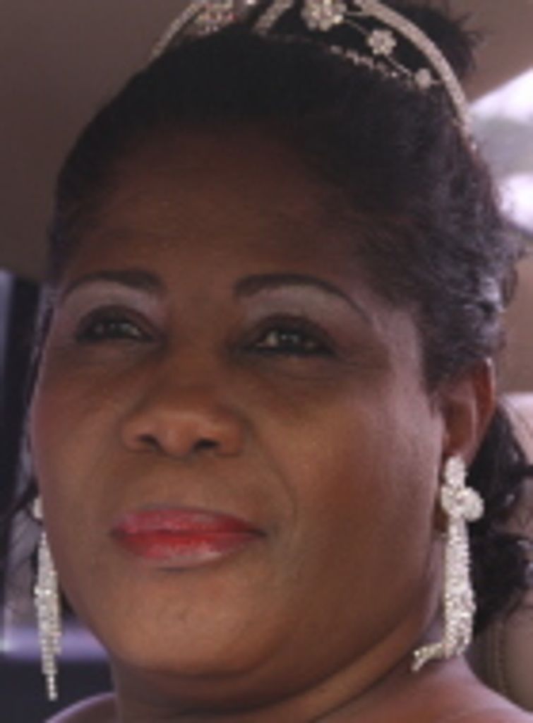 Vaunette Lake-Hosier