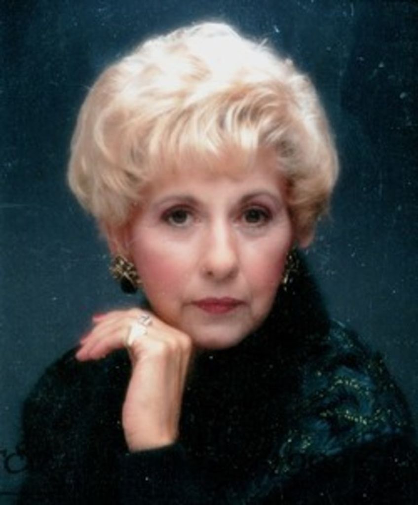 Victoria Adams