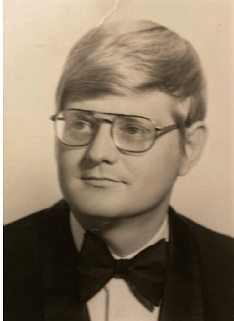 Roger Lee Symensma
