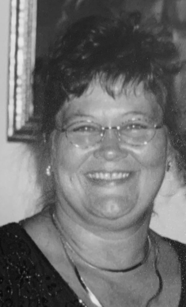 Donna Lee Lapacek Profile Photo