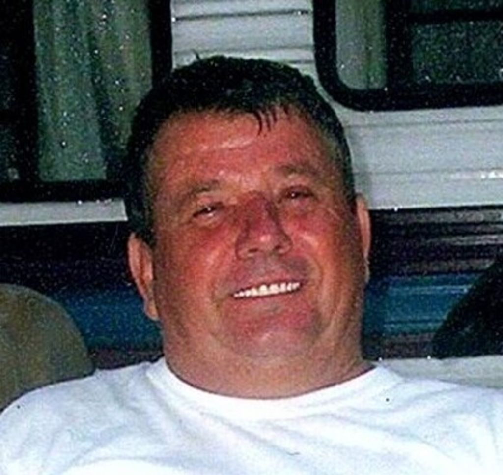 Raymond Junior "Bo" Tackett Profile Photo