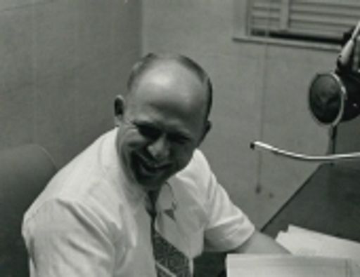 Lynn Thomas Brower photo gallery thumbnail 1 of 1