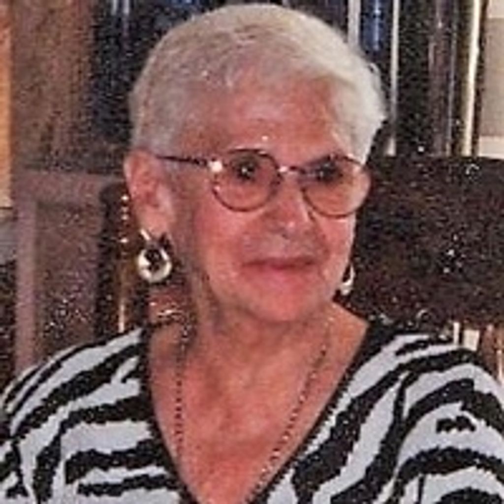 Evelyn Fernandes
