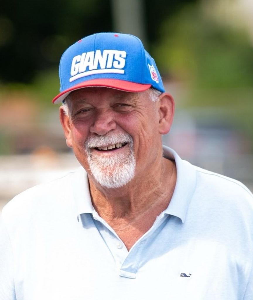 Robert "Bob" Robustelli