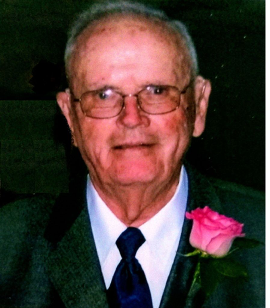 Clyde Groom Profile Photo