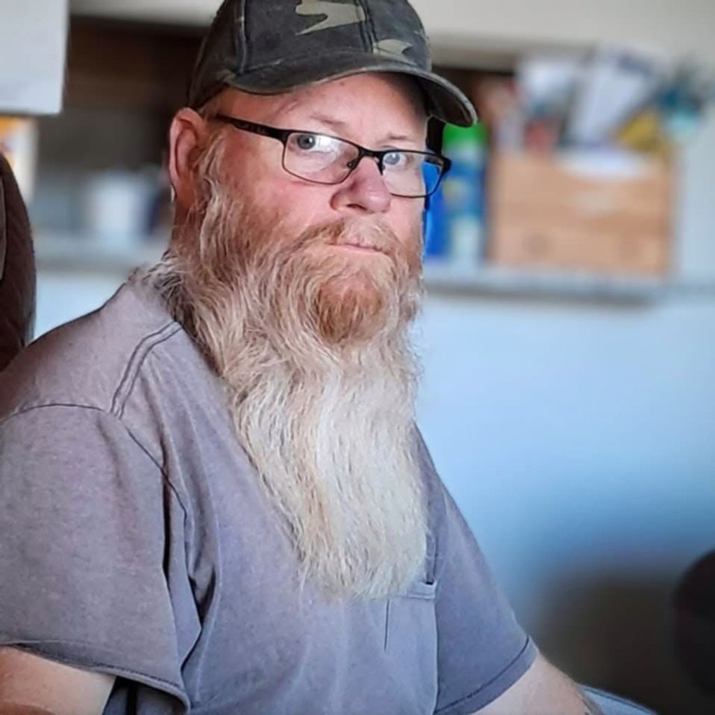 Christopher Fichter Profile Photo
