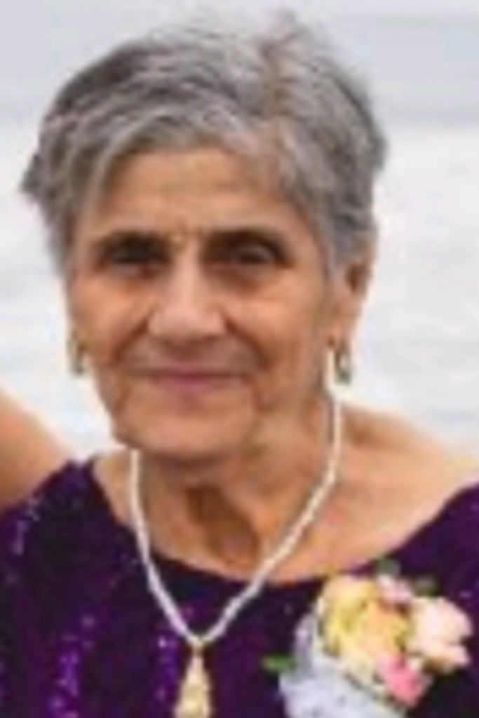 Maria Amelia (Medeiros) Pontagarca