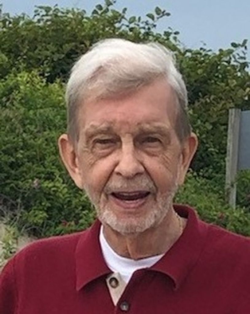 Mr Earl W. Wood Profile Photo