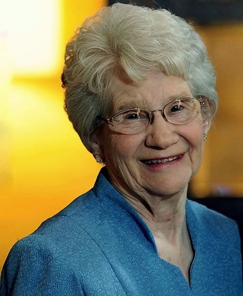 Ruth Jana Rogers Profile Photo