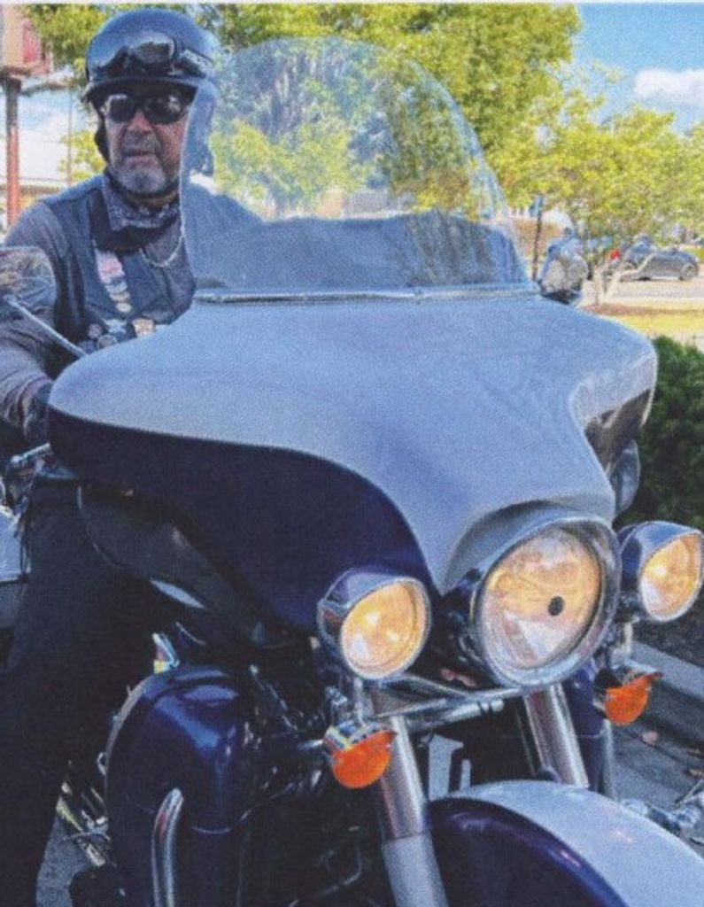 Ernest Ricardo Martin Profile Photo