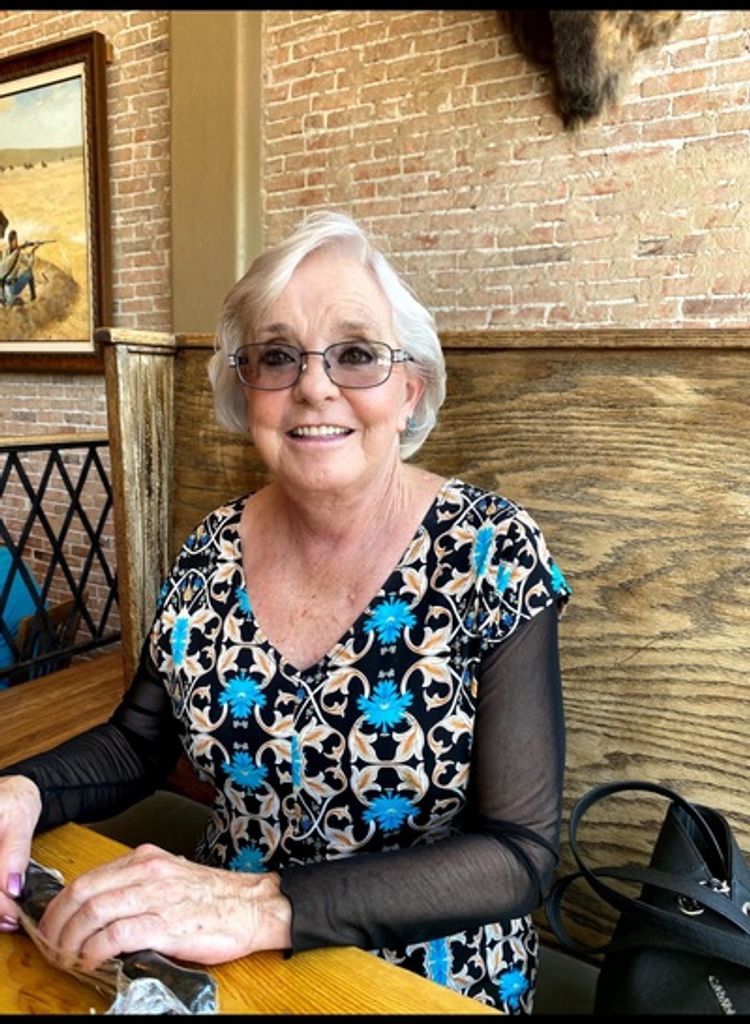 Rhonda Graham Profile Photo