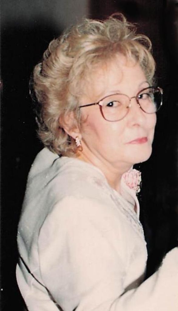 Geraldine Schmidt Profile Photo