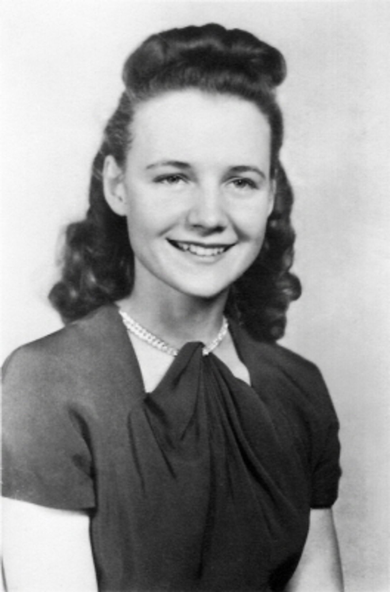 Shirley Bolton photo gallery image 1 of 1