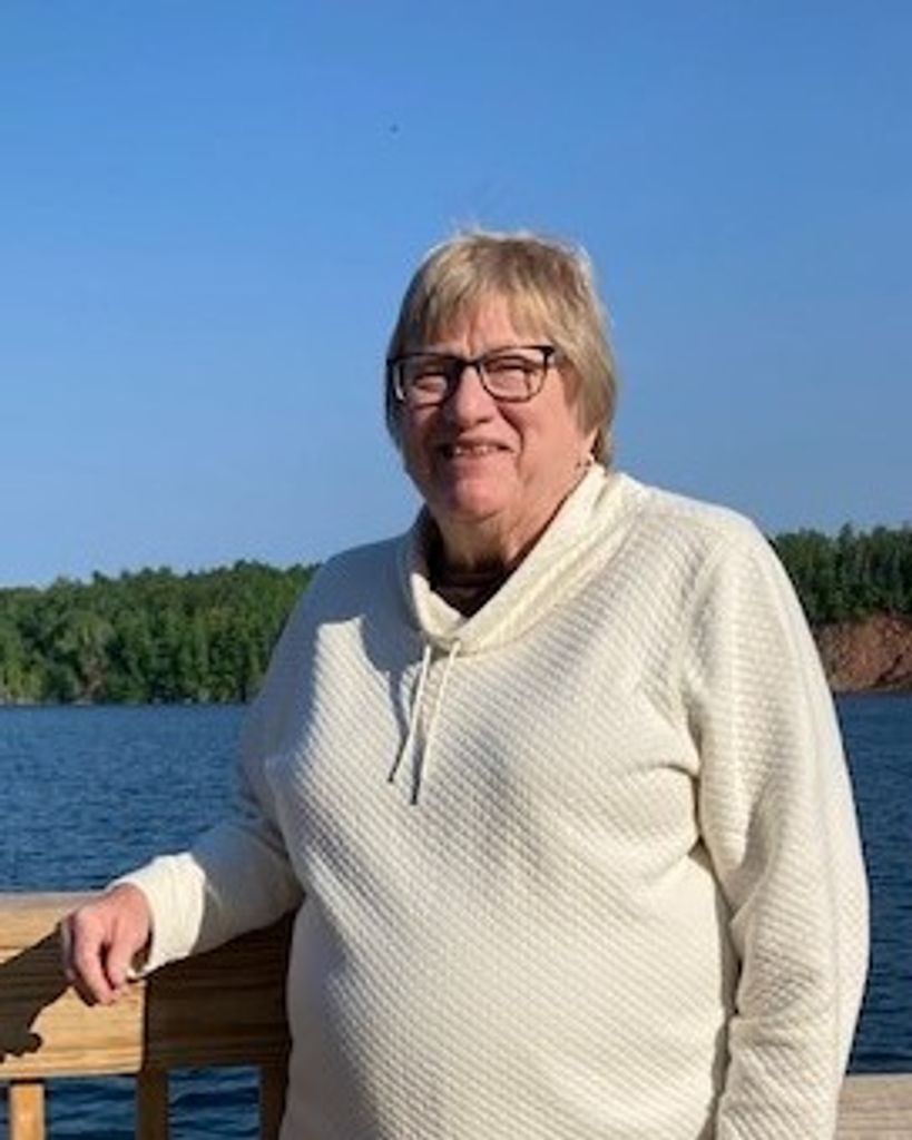 Martha Lynn Landweer