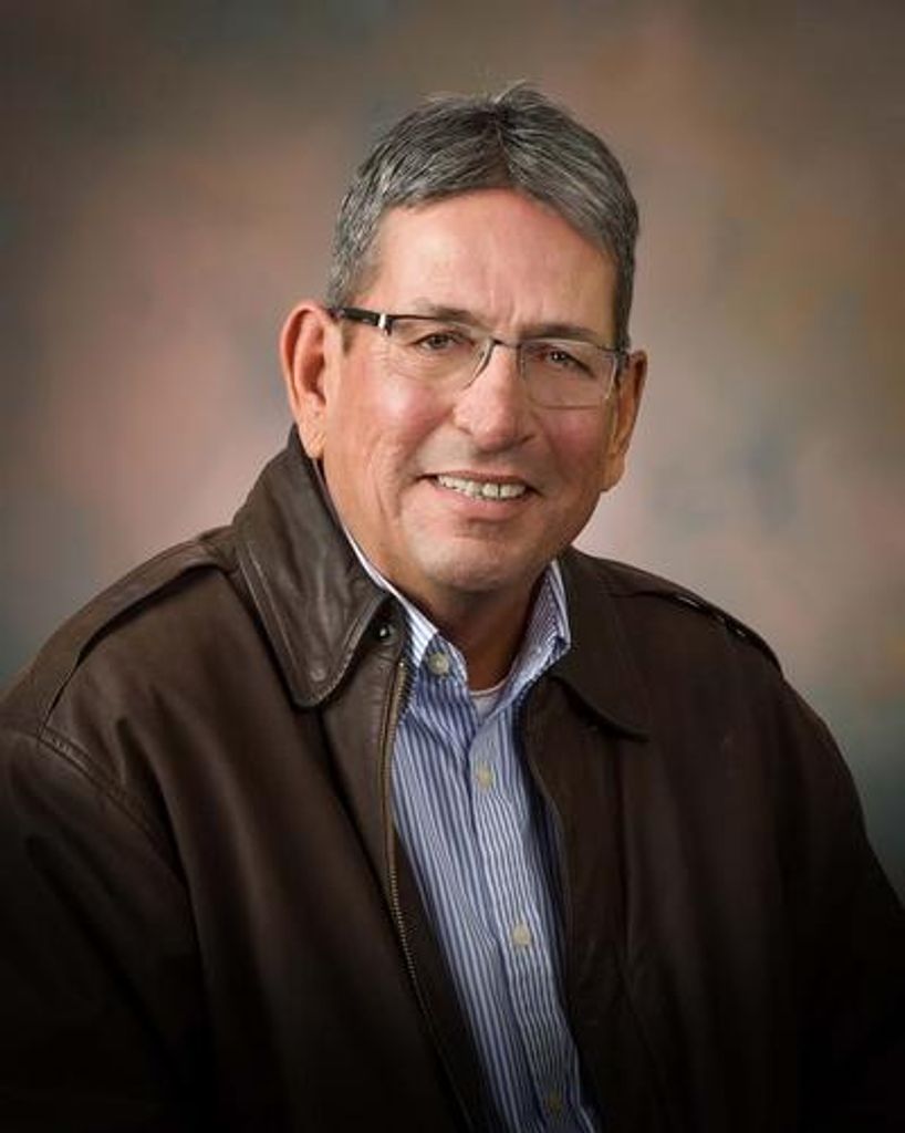 Michael Montoya Profile Photo