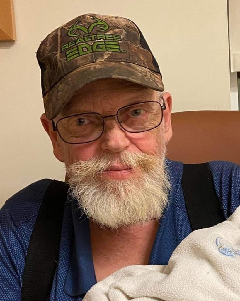 Robert "Bob" Lee Sloan