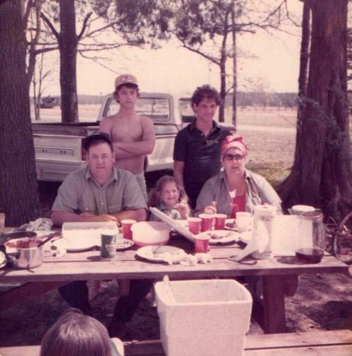 Betty H. Bobo photo gallery thumbnail 16 of 81