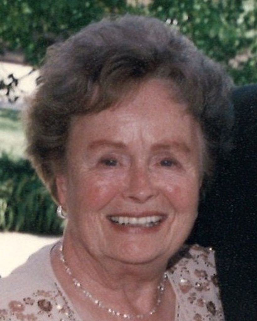 Elizabeth Mae Knutson