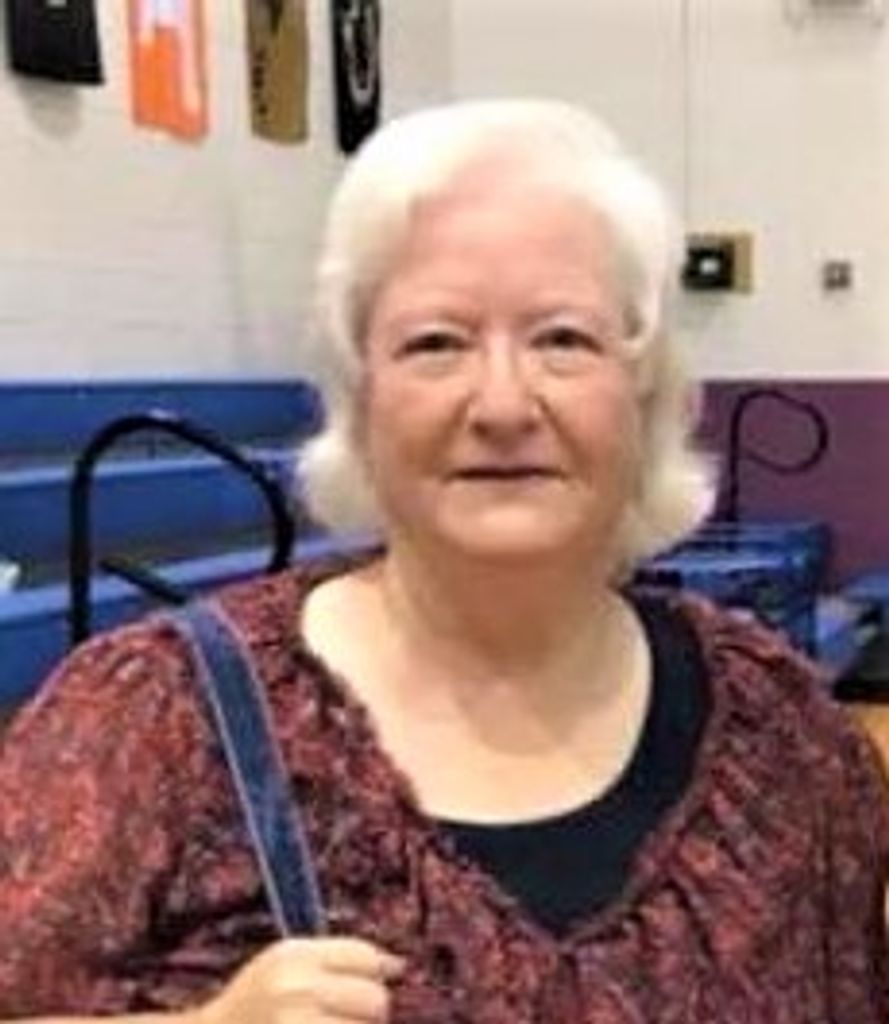 Kathy Lee (Massie)  Benard Profile Photo