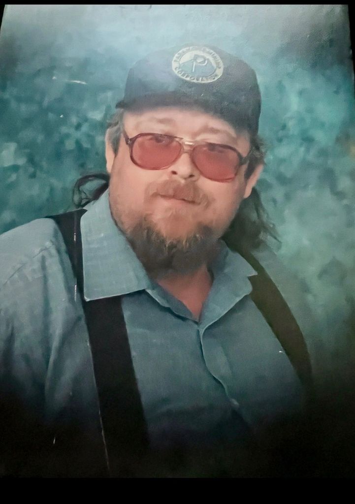 George Earl Peaks Profile Photo