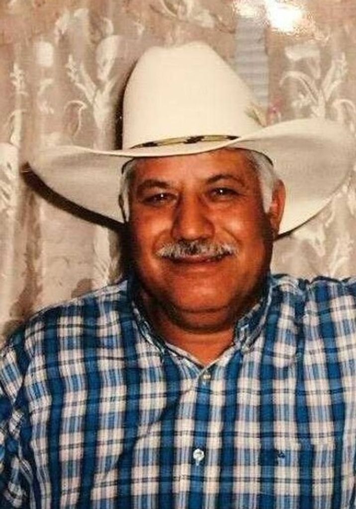 Estanislao Martinez Lara Profile Photo