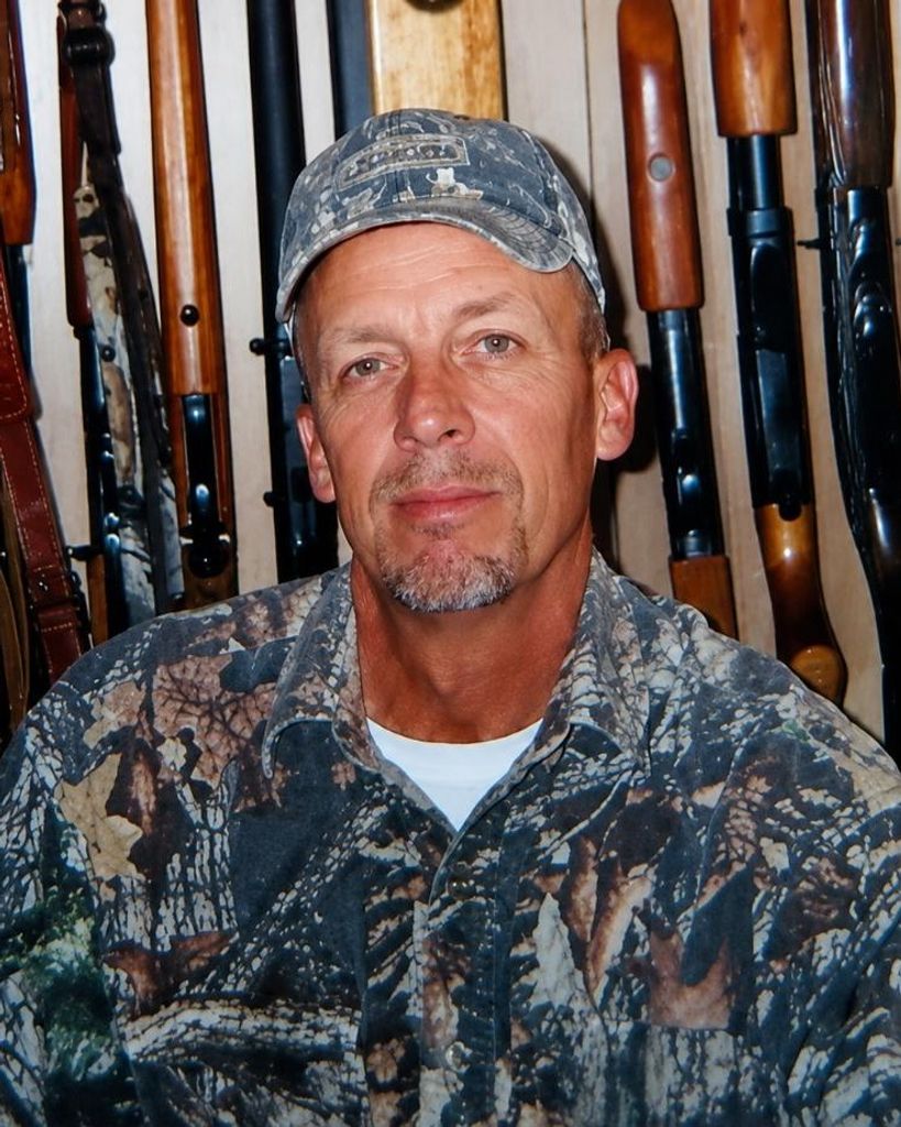 Tommy Lee Kemp Profile Photo